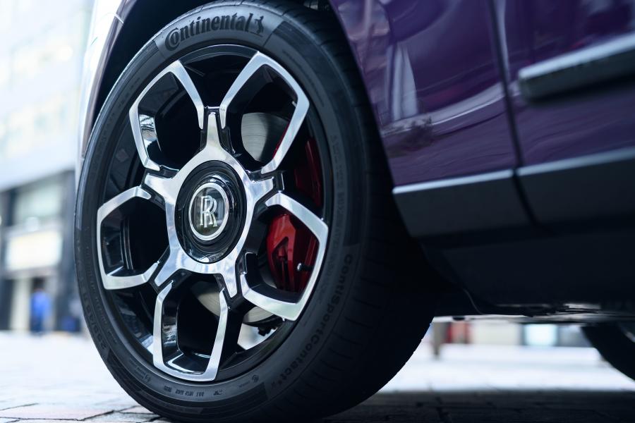 Колеса Rolls-Royce Cullinan 2018 года  (JP) (фото 5 из 29)